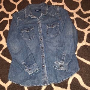 LARGE Lightweight Jean Button Up Shirt